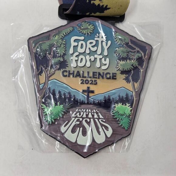 FORTY FORTY CHALLENGE 2025 WALK WITH JESUS MEDAL JOHN 3:16 NEW - Picture 4 of 5